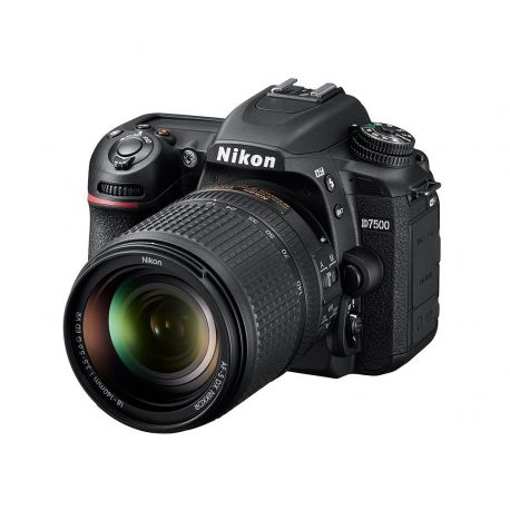 Fotocamera Nikon D7500 kit obiettivo 18-140mm f/3.5-5.6G VR