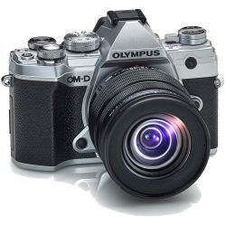 Fotocamera Olympus OM-D E-M5 Mark III kit 12-45mm F/4 silver